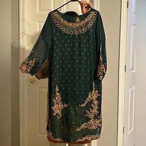 Shalwar kameez large 3 pc
